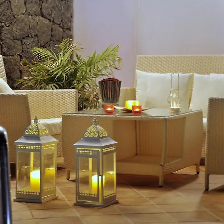 וילה Holiday Home Villa Atardecer פלאיה בלנקה