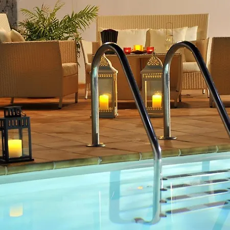 Βίλα Holiday Home Villa Atardecer *