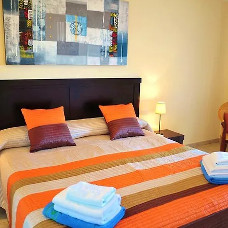 别墅 Holiday Home Villa Atardecer *